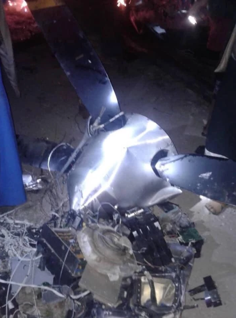 Những hình ảnh được cho là tàn tích còn sót lại của chiếc máy bay không người lái MQ-9 vừa bị phiến quân Houthi bắn hạ đã được đăng tải lên mạng internet. Nguồn ảnh: QQ.