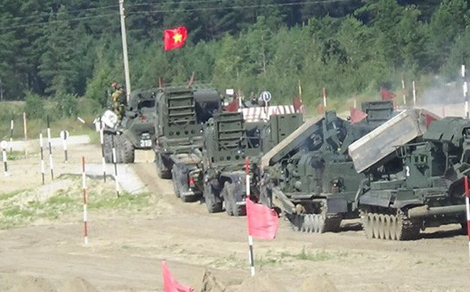 Đội tuyển công binh Việt Nam tham gia thi đấu trong hạng mục "Lộ trình An toàn" tại Army Games 2019 đã xuất sắc vượt qua vòng loại hôm 7/8 vừa qua và tiến vào thi đấu chung kết. Nguồn ảnh: QĐND.