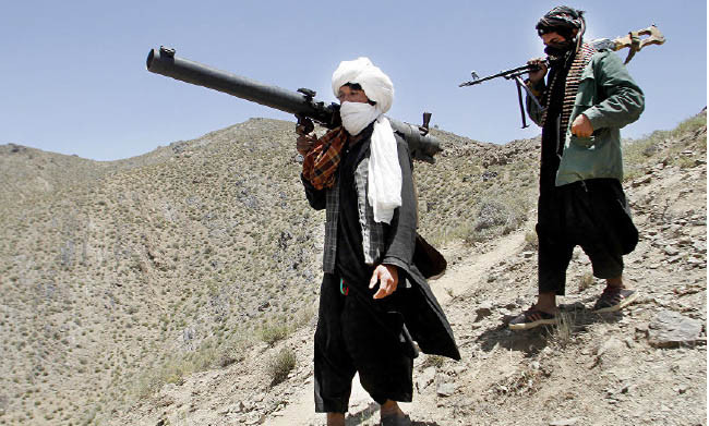 Nguyên nhân của các phi vụ tấn công này đó là do lực lượng Taliban hoặc IS hoặc các nhóm nghi ngờ là khủng bố khác hoạt động trong khu vực có đông dân thường và các hành động oanh tạc của liên quân dù trúng mục tiêu nhưng cũng không thể tránh khỏi thương vong cho người vô tội. Nguồn ảnh: BI.