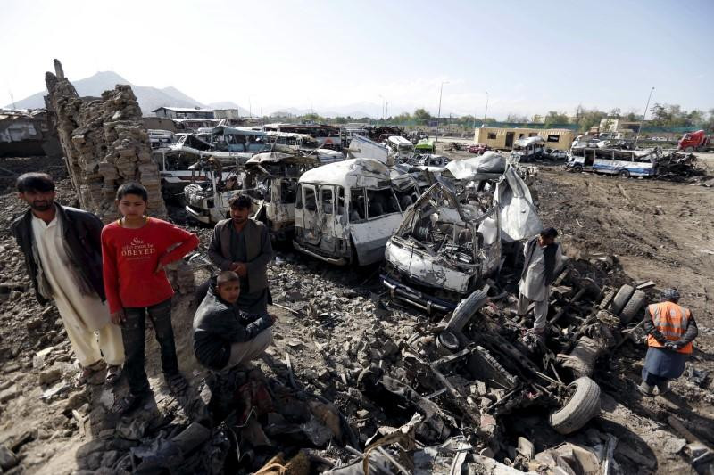 Năm 2018 là năm đẫm máu nhất trong cuộc chiến tranh kéo dài 18 năm này, chỉ tính riêng trong tháng 10/2018, đã có tới 273 dân thường người Afghanistan bị thiệt mạng và 550 người khác bị thương. Nguồn ảnh: CNN.