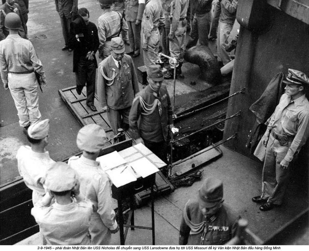 Cùng ngày này, Chính phủ Nhật Hoàng đã đầu hàng vô điều kiện quân Đồng minh, Việt Nam với tư cách là một quốc gia ủng hộ đồng minh chống phát xít từ đầu Chiến tranh Thế giới thứ hai vừa giành được độc lập, vừa giành được chiến thắng "chung cuộc" trong cuộc đại chiến thế giới này. Nguồn ảnh: USArrmy.