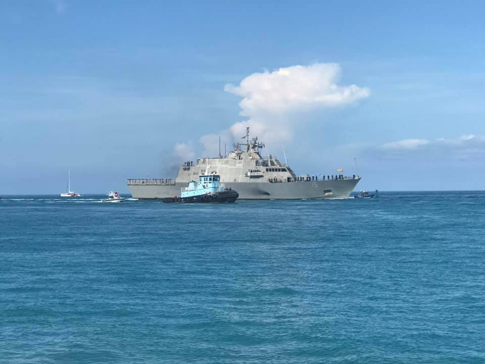 Về hoả lực, USS Billings được trang bị một khẩu pháo 57mm cùng hệ thống tên lửa RIM-116 chịu trách nhiệm phòng thủ tầm gần. Ngoài ra tàu cũng có hệ thống ngư lôi Mk 50 kèm theo pháo tự động Bushmaster cỡ nòng 30mm. Nguồn ảnh: Ussbillingslcs15.