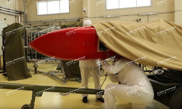 Thậm chí nhiều người còn mỉa mai rằng việc sử dụng động cơ hạt nhân cho tên lửa sẽ phù hợp hơn cho các... tàu thăm dò thám hiểm vũ trụ nhưng lại không phù hợp với một tên lửa trong quân sự vì khi gặp phải tai nạn hay phát nổ ngay trên bệ phóng, hậu quả sẽ rất khôn lường. Nguồn ảnh: SPLTR.