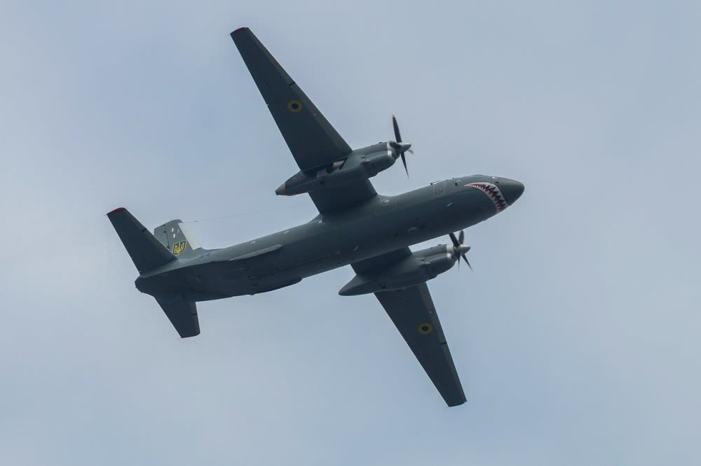 Vận tải cơ chiếm quân số đông nhất trong biên chế của Không quân Ukraine đó là loại Antonov An-26 với quân số lên tới 22 chiếc. Nguồn ảnh: QQ.