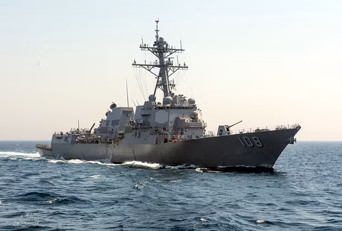 USS Wayne E. Meyer là khu trục hạm thứ 58 được đóng theo lớp Arleigh Burke của Hải quân Mỹ. Tàu khu trục này mới chỉ được hạ thuỷ hồi năm 2008 và nhập biên vào Hải quân Mỹ một năm sau đó. Nguồn ảnh: Navysite.