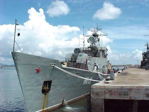 Năm tàu săn ngầm của Việt Nam được đánh số hiệu lần lượt là 09, 11, 13, 15 và 17. Các tàu có độ giãn nước tối đa 1000 tấn kèm theo đó là chiều dài 81,8 mét, rộng 9,2 mét và mớm nước tối đa 2,9 mét. Nguồn ảnh: TL.