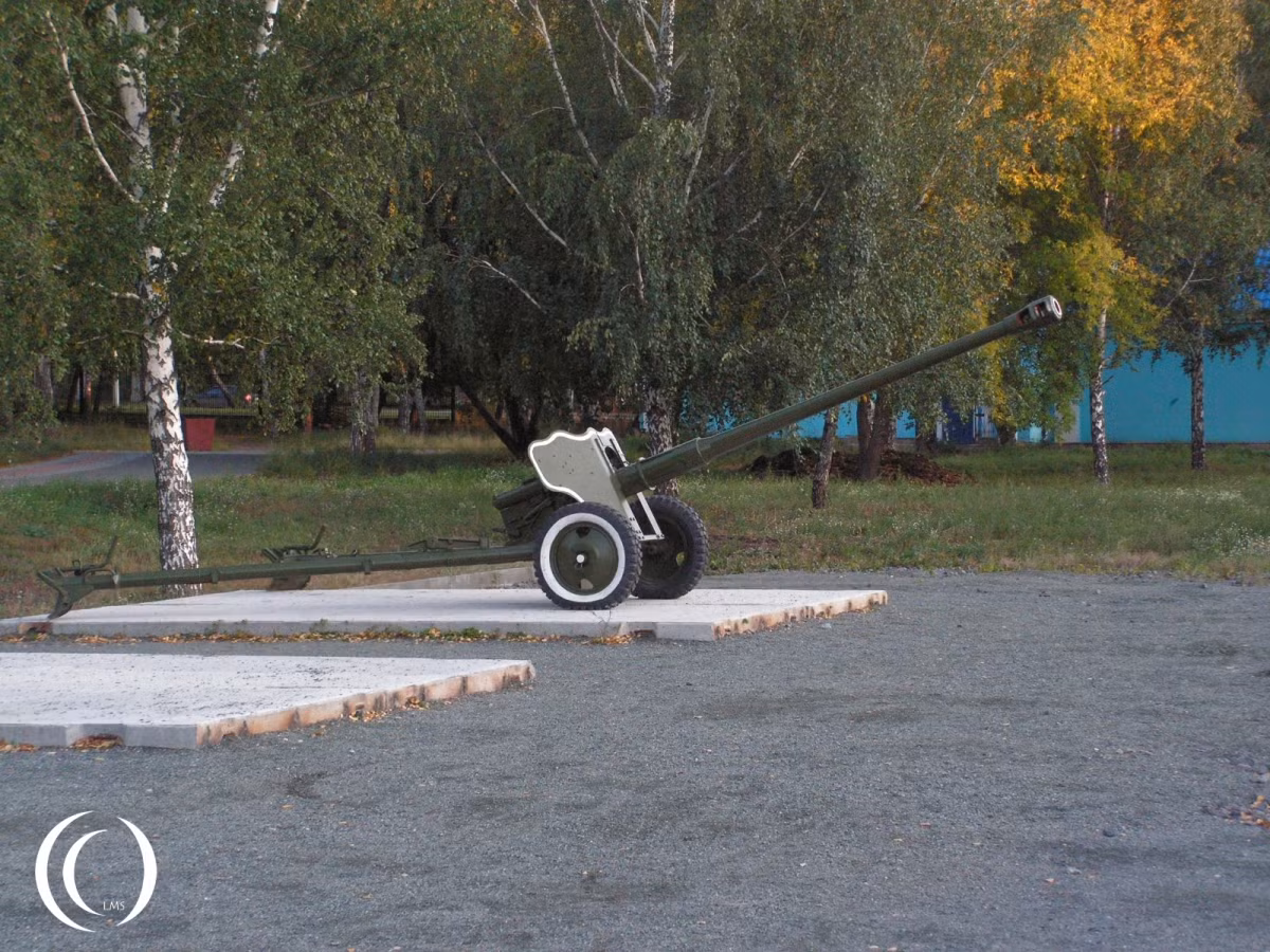 Việc Việt Nam nâng cấp hệ thống pháo D-44 lên phiên bản pháo tự hành sẽ giúp ích rất nhiều cho việc cơ động trên chiến trường, đảm bảo khả năng cung cấp hoả lực tốt nhất cũng như di chuyển nhanh, bảo toàn được lực lượng tránh được những pha phản pháo của đối phương. Nguồn ảnh: Military-today.