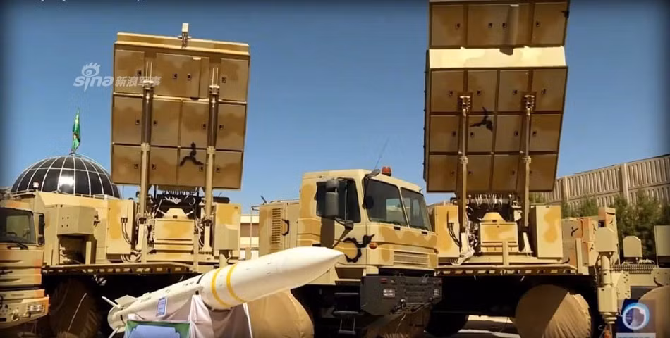 Bản thân Iran cũng từng mô tả tổ hợp tên lửa này giống với S-300 của Nga và coi đây là "vật thay thế" hoàn hảo cho tổ hợp tên lửa do Nga sản xuất trước đây. Nguồn ảnh: Sina.