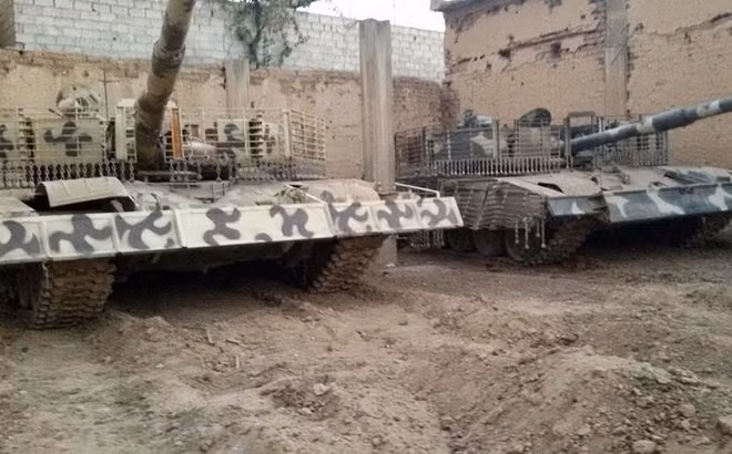 Với súng chống tăng RPG, giáp lồng có thể chặn được ngòi nổ xuyên của quả đạn RPG cực kỳ hiệu quả bằng cách cho nó phát nổ ở cách xa lớp giáp xe tăng. Nguồn ảnh: Military.