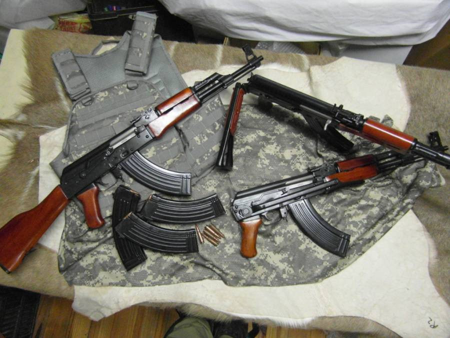 Chính vì việc được sản xuất rộng rãi và được sử dụng rất phổ biến, khẩu súng trường tấn công Type 56 của Trung Quốc đã được "độ" lại rất nhiều để cho ra đời những phiên bản đặc biệt cực kỳ độc đáo. Nguồn ảnh: Pinterest.