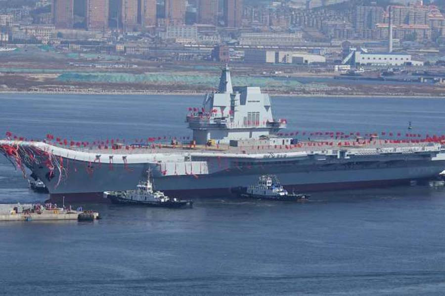 Nhưng điều quan trọng là Trung Quốc đặt ra sứ mệnh khác đối với các tàu sân bay của họ. “Nó chẳng liên quan gì đến tình huống đối đầu với Đài Loan hay ở Biển Hoa Đông”, Timothy Heath, một nhà nghiên cứu quốc phòng cấp cao tại Rand Corporation nhận định.