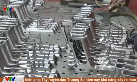 Trong một đoạn phóng sự mới đây do VTV thực hiện, có thể dễ dàng nhận thấy bên cạnh súng trường tấn công Gali ACE 31/32 thì còn có cả những khẩu súng ngắn Jericho 941 sắp hoàn thành.