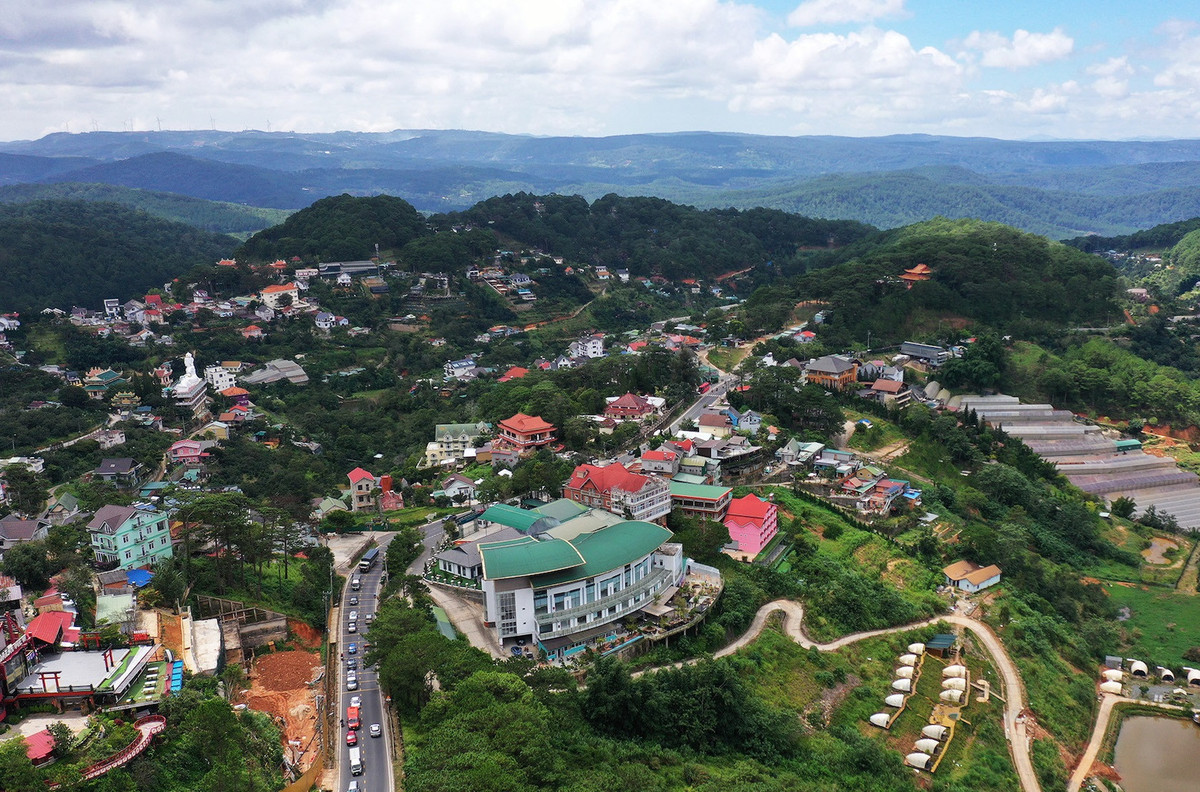 He lo ong chu “doanh nghiep 6 thang tuoi” de xuat du an 1.200 ty-Hinh-2