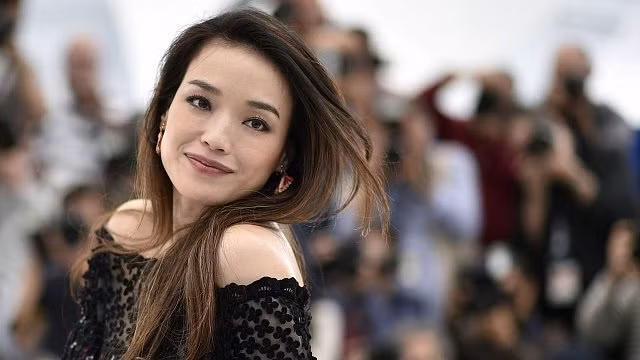 Toi phai lam sao khi chong cu nghi ve nguoi cu?