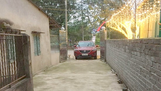 Khoi to hai bo con chu quan tra chanh danh bac si nhap vien