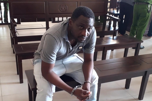 Sau nhiều lần bà D. gửi tiền nhưng chờ mãi không thấy quà từ nước ngoài gửi về, nghi ngờ bị lừa nên bà D. yêu cầu cơ quan chức năng điều tra làm rõ. (Ảnh: Baovephapluat)