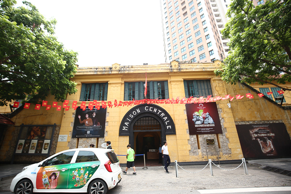 Cùng với Nhà tù Côn Đảo, Nhà tù Phú Quốc, Nhà tù Hỏa Lò được ví như “địa ngục trần gian” trong giai đoạn đất nước còn chiến tranh gian khổ. (Ảnh Đại Đoàn Kết)