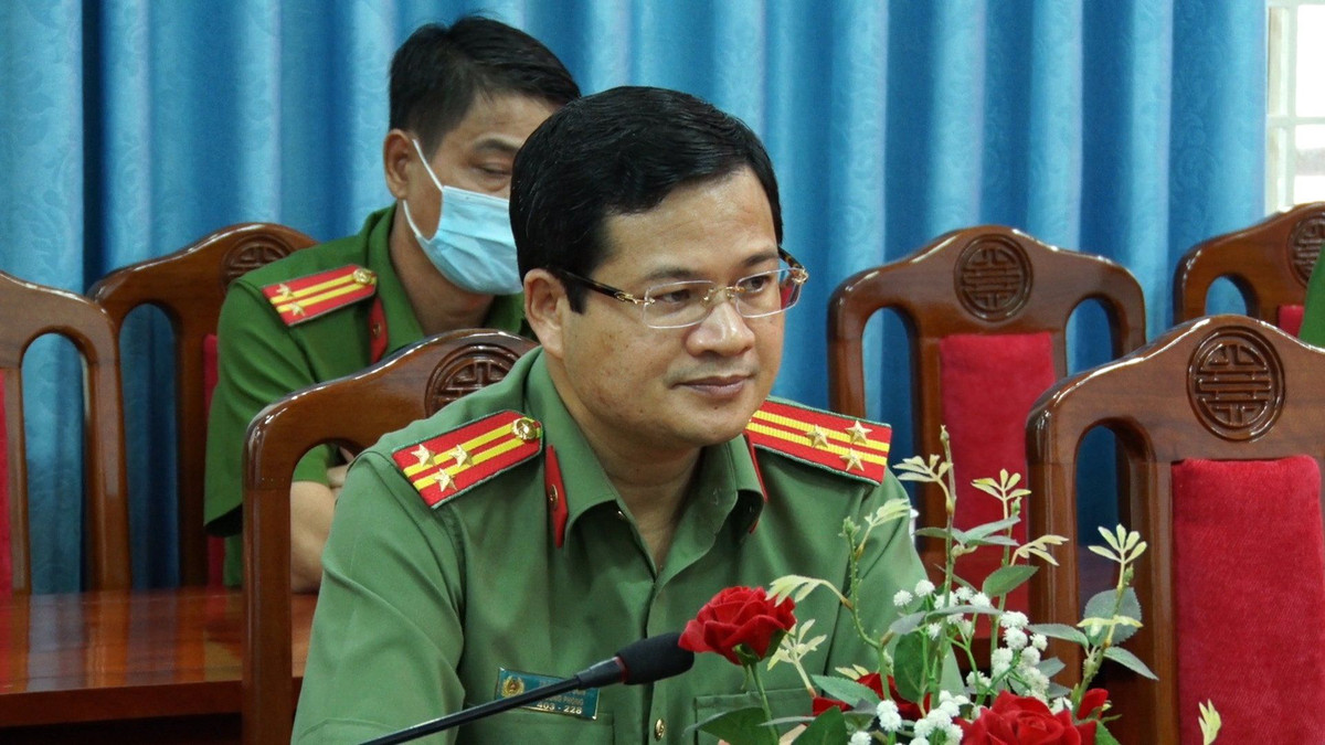 Ngày 4/8, tin từ Công an tỉnh Đồng Nai, Bộ trưởng Bộ Công an Tô Lâm vừa ký quyết định bổ nhiệm thượng tá Trần Anh Sơn - Trưởng Công an huyện Nhơn Trạch giữ chức Phó Giám đốc Công an tỉnh Đồng Nai. Quyết định có hiệu lực từ ngày 3/8/2022. 