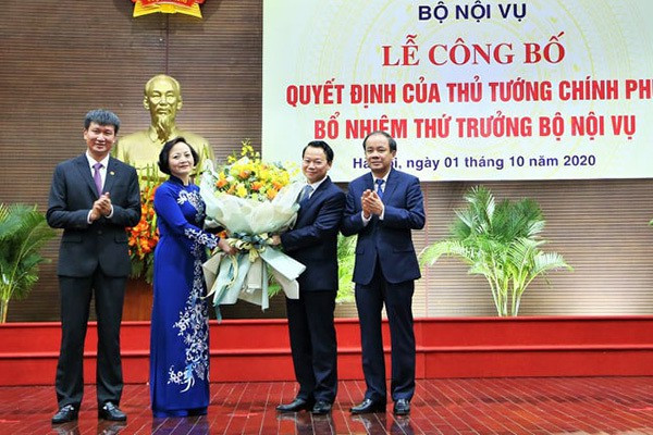 "Việc được giới thiệu ứng cử Đại biểu Quốc hội khóa XV là niềm vinh dự to lớn và cũng là trách nhiệm hết sức cao cả, nặng nề", bà Trà nói và hứa nếu trúng cử sẽ nỗ lực, trách nhiệm, phấn đấu hoàn thành tốt mọi nhiệm vụ theo chức trách, quyền hạn người đại biểu của Nhân dân, vì sự nghiệp của Đảng, của dân tộc trong quá trình đổi mới đất nước.