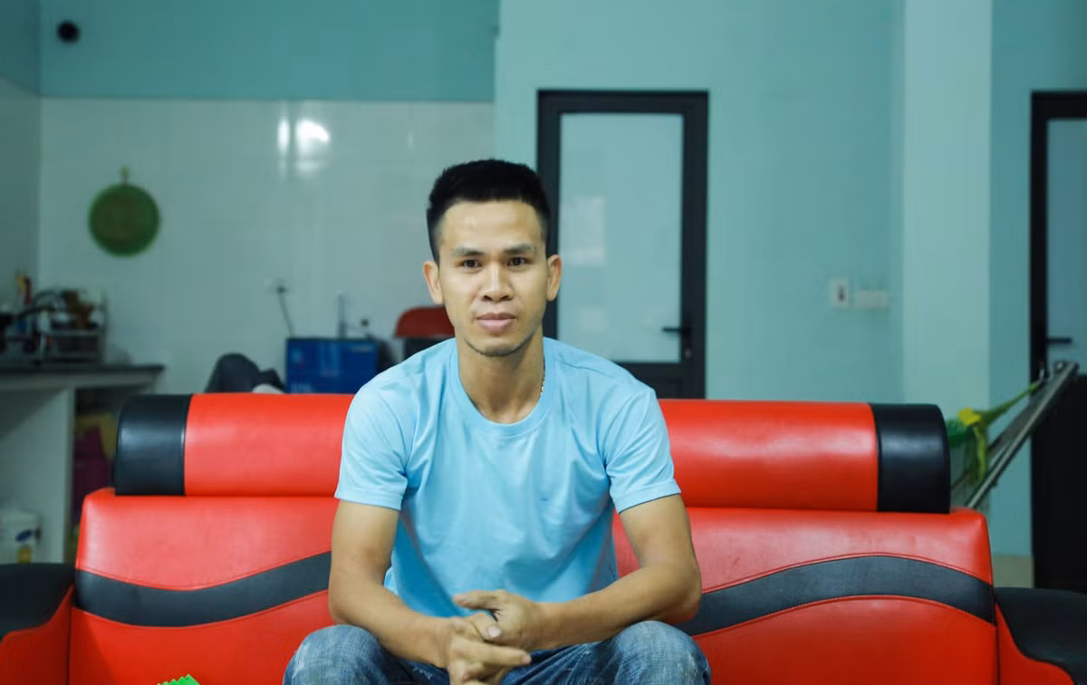 Chau be roi tu tang 12 chung cu: Nguoi dan xin cam on bang tien, 