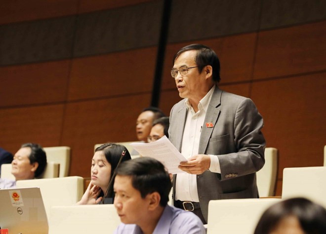 DBQH Phung Van Hung neu y kien ve chat luong cong tac biet phai