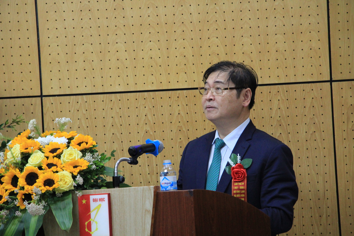 Chu tich VUSTA Phan Xuan Dung tham du Dai hoi lan thu IV Hoi KHKT Lanh va DHKK-Hinh-2