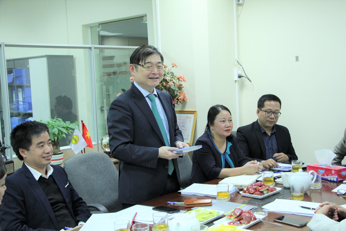 TSKH Phan Xuan Dung lam viec voi Hoi KHKT Duc – Luyen kim Viet Nam-Hinh-2