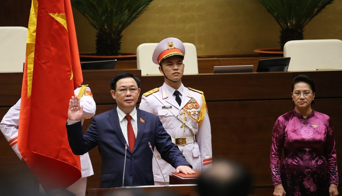 Tan Chu tich Quoc hoi Vuong Dinh Hue lam le tuyen the