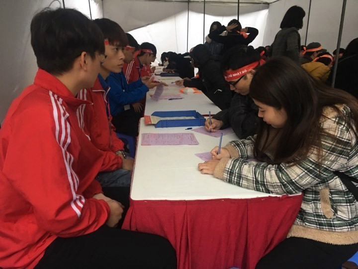 Là năm thứ 12 tổ chức, Chủ nhật Đỏ đã trở thành một thương hiệu của tình yêu thương, những giọt máu nghĩa tình của giới trẻ nói riêng và cộng đồng xã hội nói chung gửi đến người bệnh. Với chủ đề “Hiến máu cứu người - Sinh mệnh của bạn và tôi” Chủ nhật Đỏ đã lan tỏa mạnh mẽ tại 40 tỉnh, thành trên cả nước. Tại Hà Nội, năm 2020 là năm thứ 5 Trường ĐH Bách khoa Hà Nội đồng hành cùng Chủ nhật Đỏ. 