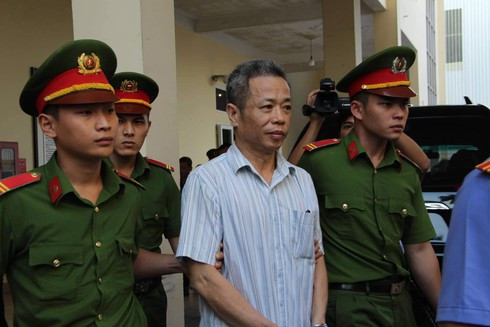 Tra ho so vu an, dieu tra lam ro 5 van de trong vu cuu Bi thu thi xa Ben Cat