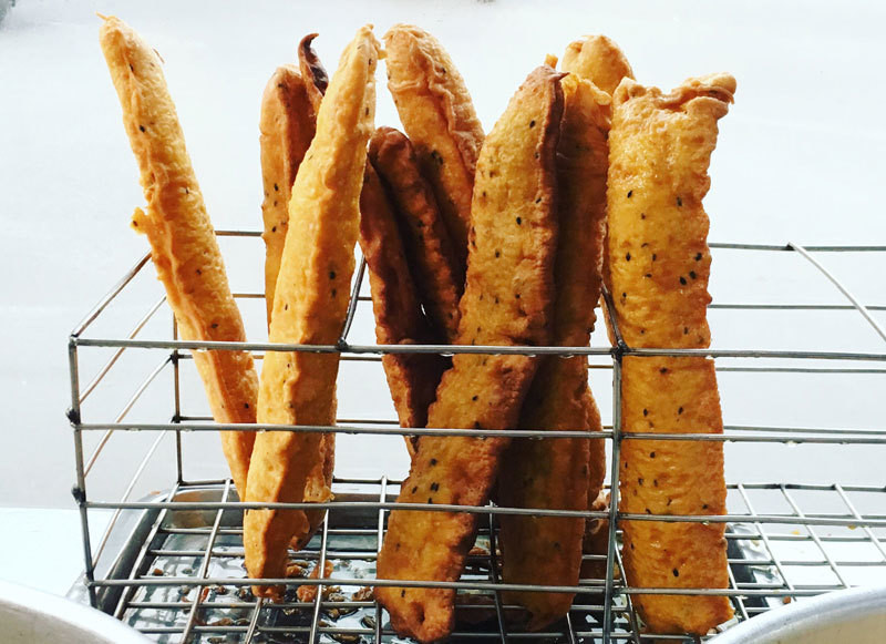 Banh chuoi An Giang gay sot, ban dao via he Ha Noi thu 70 trieu/thang-Hinh-6