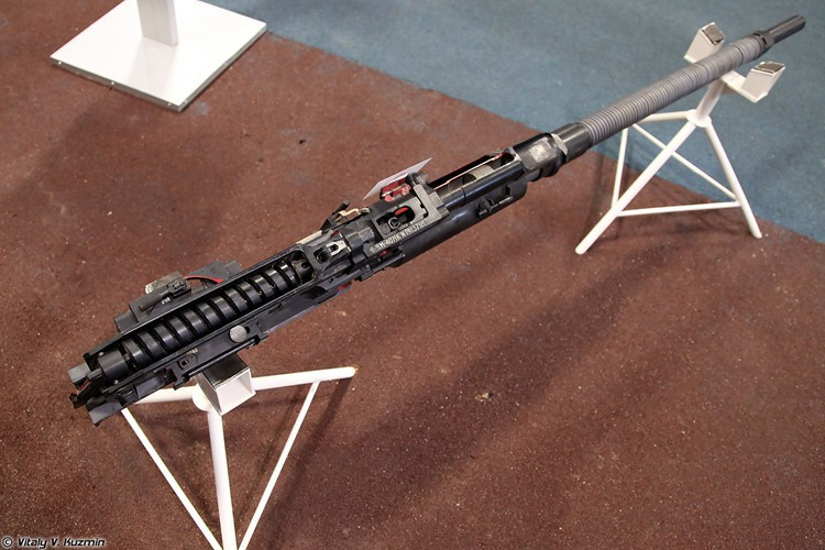 Với kích thước và trọng lượng này, GSh-301 không hề làm ảnh hưởng đến khả năng cơ động của những máy bay mang chúng khi chiến đấu.