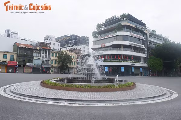 Sau 6/9, Ha Noi ap dung chi thi nao o vung cam, vung xanh?