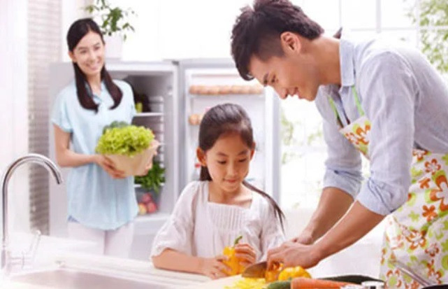 Không phải tiền bạc, phụ nữ muốn hạnh phúc hãy chọn người đàn ông thế này - Hình 2 Khong phai tien bac, phu nu muon hanh phuc hay chon nguoi dan ong the nay-Hinh-2