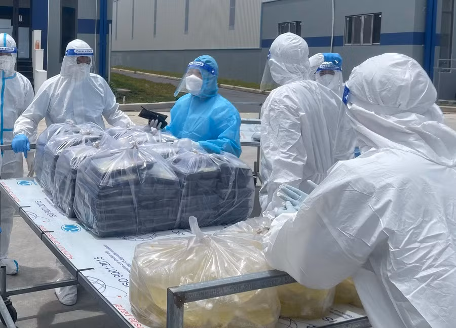 F0 khoi benh o lai chong dich duoc Binh Duong, Dong Nai tra ‘luong’ bao nhieu?