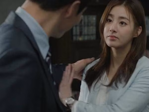 Chong bi phan don gat dung hoi khi lo mang vo 'nao ca vang'-Hinh-4