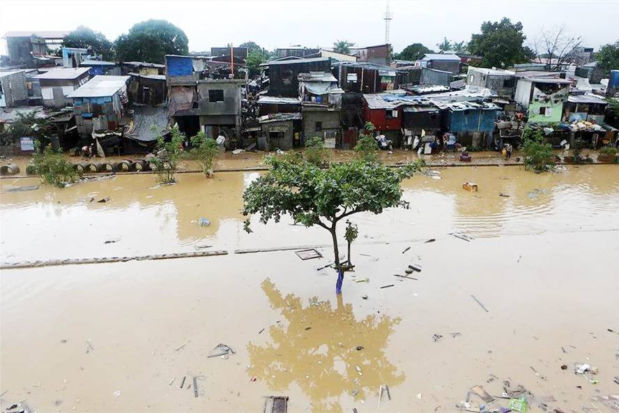 Bao Conson: 800.000 dan so tan, “vung do” COVID-19 tinh sao?-Hinh-2