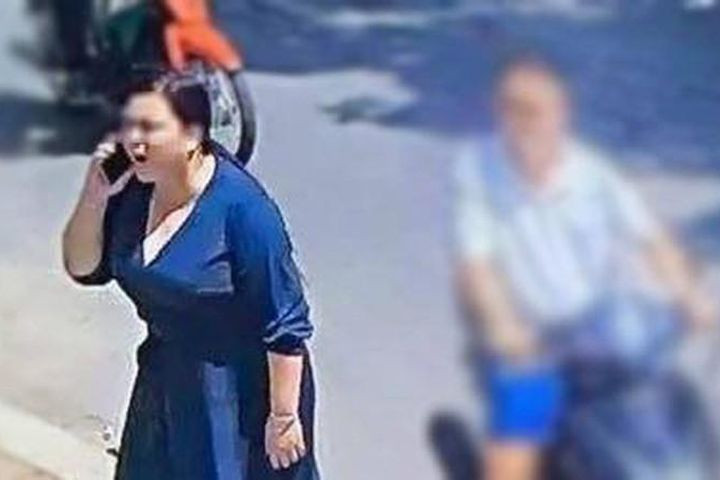 Đáng chú ý, quá trình điều tra, Võ Thùy Linh không thừa nhận việc gọi người đến chém Quân, cũng không hứa hẹn sẽ lo nếu có việc gì xảy ra. Tuy nhiên cơ quan điều tra có đủ bằng chứng có những lời khai đồng phạm về việc “có gì Linh lo hết”, cho thấy Linh là người cầm đầu thực hiện hành vi phạm tội này. Hiện tại Lý Văn Tư và Nguyễn Thanh Tiền đã bỏ trốn khỏi địa phương, cơ quan điều tra tách vụ án, tạm đình chỉ điều tra và ra quyết định truy nã khi nào bắt được xử lý sau. 