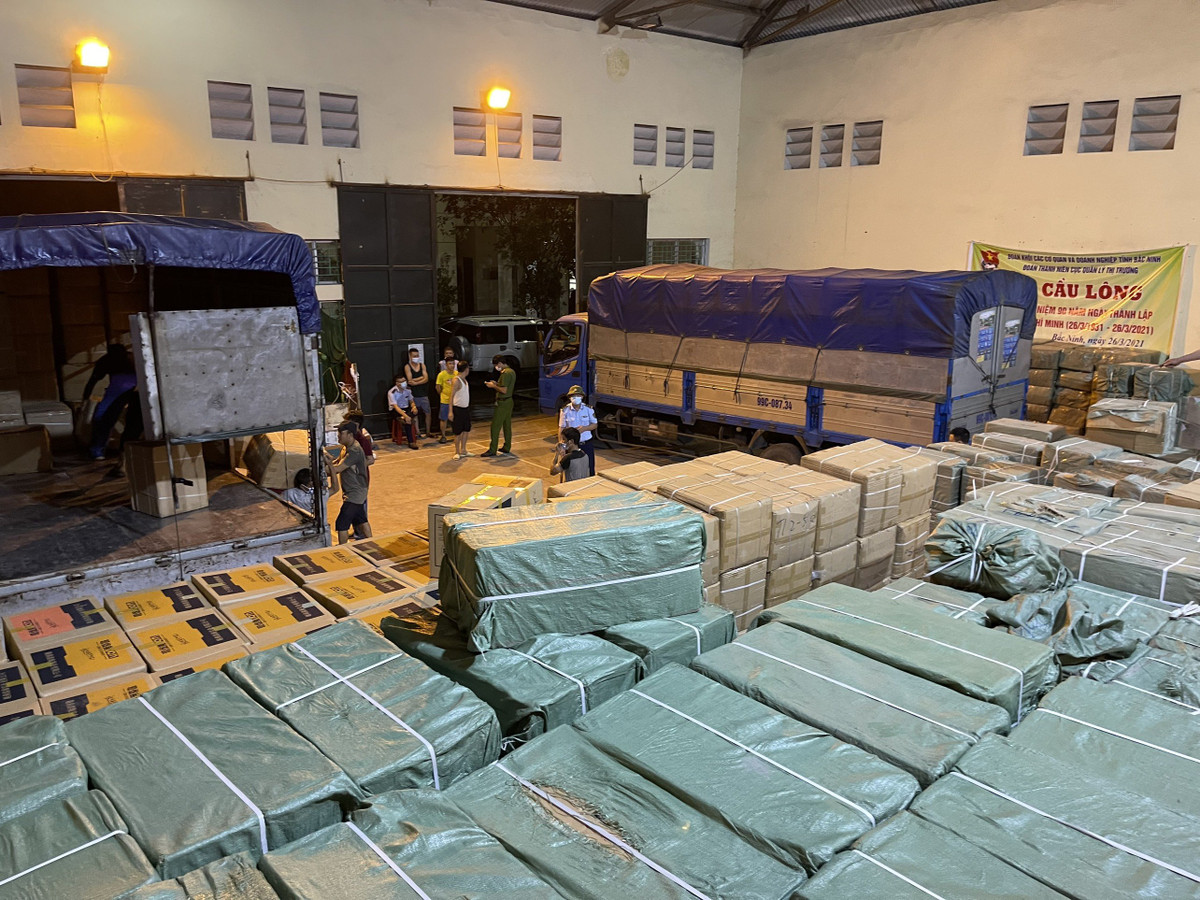 Khoi to mot nguoi Trung Quoc chu kho hang gia o Bac Ninh-Hinh-3