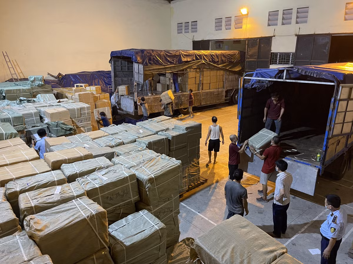 Khoi to mot nguoi Trung Quoc chu kho hang gia o Bac Ninh-Hinh-2