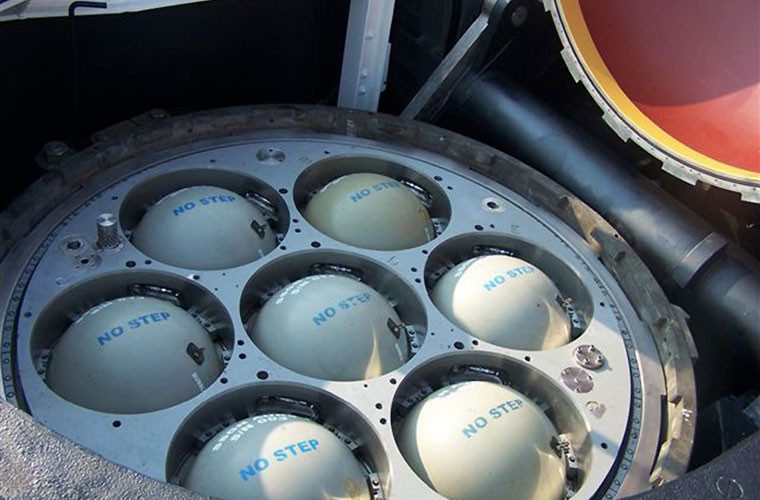 Sau cải tạo, mỗi ống phóng tên lửa đạn đạo tàu ngầm USS Ohio được thiết kế chứa module bệ phóng lắp đến 7 quả tên lửa hành trình Tomahawk.