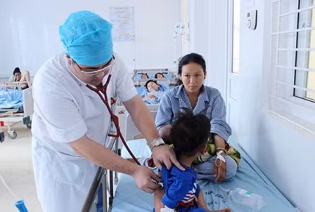 Bệnh viện đa khoa tỉnh Sơn La đang điều trị cho bệnh nhân ngộ độc nấm