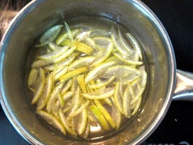 Tinh dầu trong vỏ bưởi có tác dụng giảm mỡ