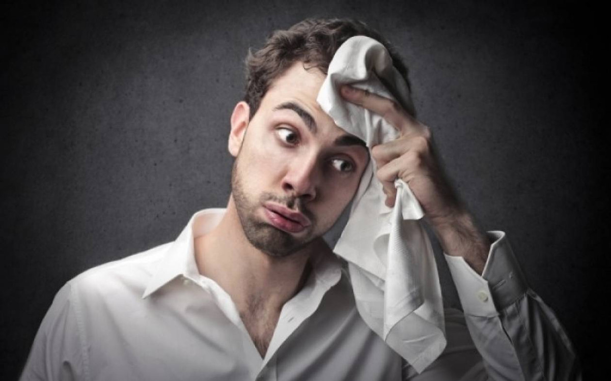 Đội nghiên cứu lại tiếp tục thử nghiệm trên nhóm tình nguyện viên khác. Lần này tình nguyện viên chỉ được tiêm dung dịch muối và mặc áo phông trong vài giờ để ghi lại mùi cơ thể.