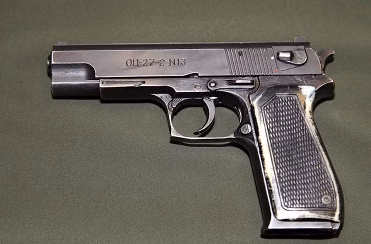 OTs-27 "Berdysh" là mẫu súng lục bán tự động được phát triển bởi Viện thiết kế công cụ Tula.