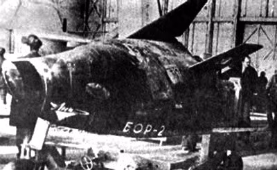 Để làm rõ đặc tính bay, khả năng chịu nhiệt của vật liệu và các khía cạnh khác của máy bay quỹ đạo tương lai, máy bay vũ trụ cận âm MiG-105.11, các thiết bị đặc biệt như BOR-1, BOR-2 và BOR-3 và tàu vũ trụ BOR-4, BOR-5 và EPOS (máy bay quỹ đạo có người lái thử nghiệm) đã ra đời. Mẫu thử đầu tiên BOR-1 được làm bằng gỗ theo tỷ lệ 1: 3. Phương tiện phóng có khả năng hạn chế, vì vậy phải làm với một mô hình. Chiều dài của BOR-1 được đơn giản hóa tối đa là 3 mét.