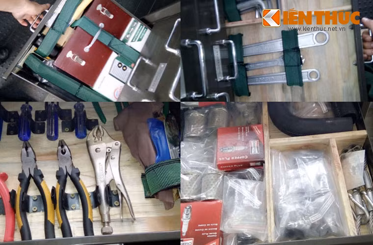 Bố trí dụng cụ và vật tư thay thế bên trong tủ mô đun.