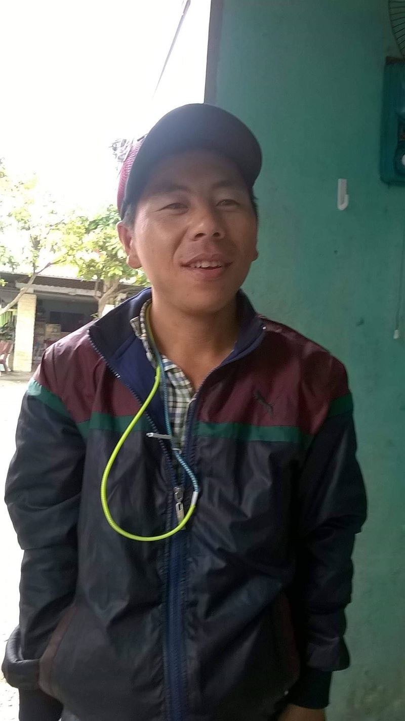 Thanh nien vo co do keo 502 len nhieu phu nu tre qua duong