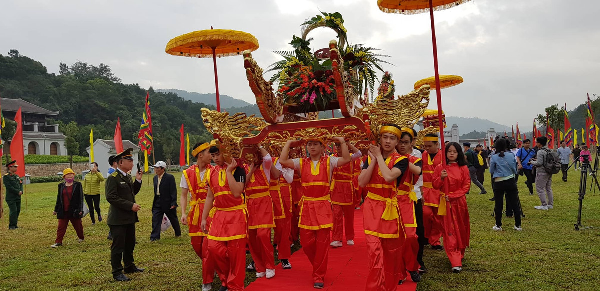 Nhiều tiết mục nghệ thuật đặc sắc đã diễn ra trong ngày khai hội xuân Yên Tử 2019.