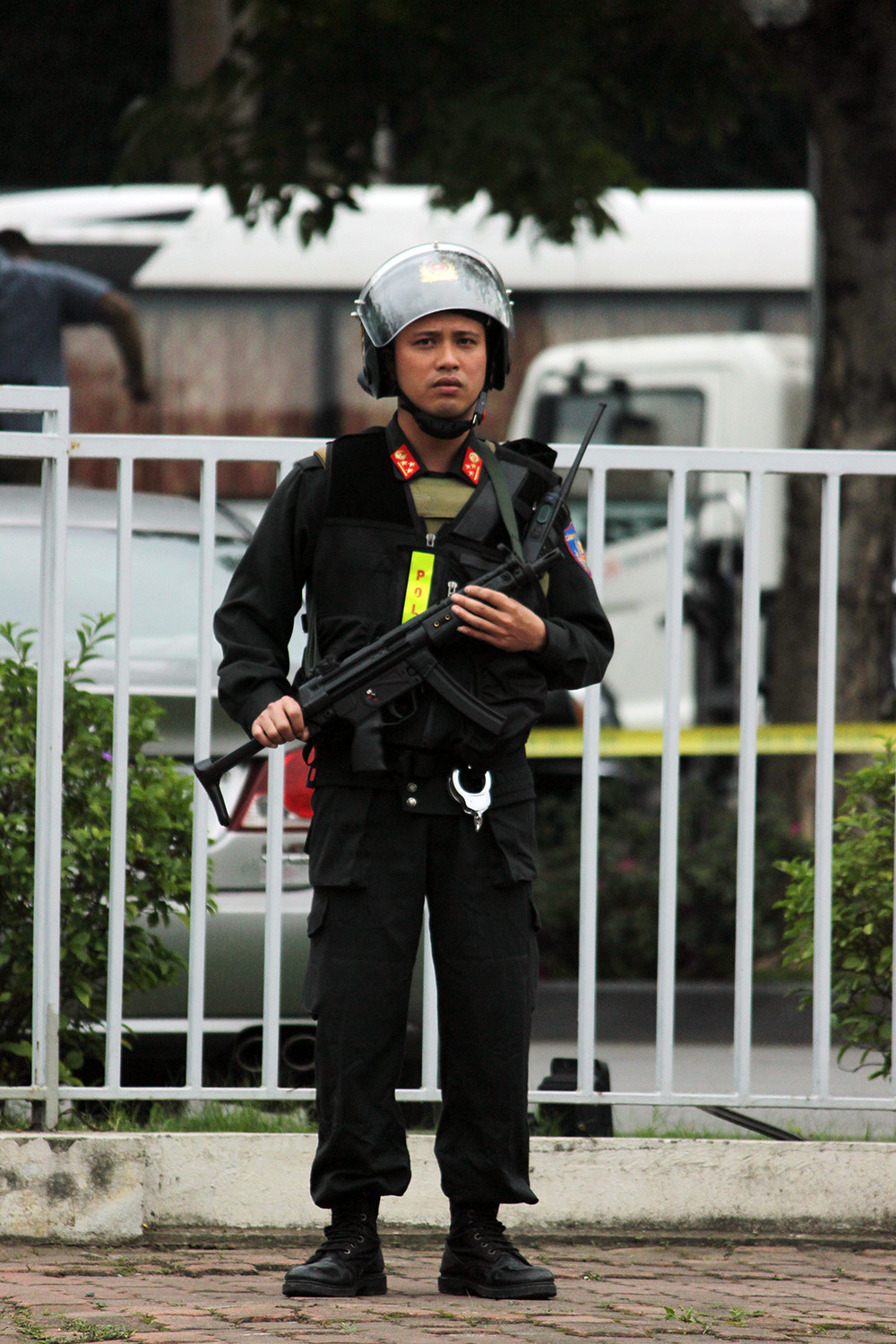 An ninh tại khu vực khách sạn JW Marriott trong ngày hôm nay được thắt chặt tuyệt đối.